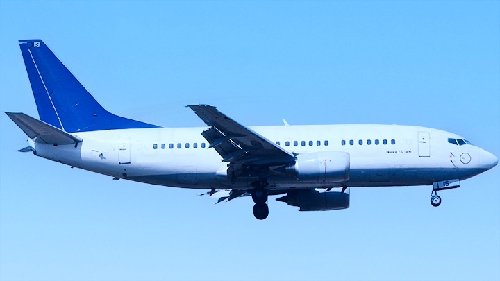B737-500
