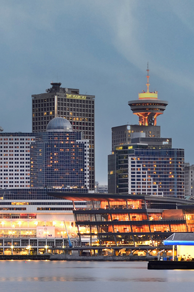 Fly by private jet to Vancouver with JetOptions