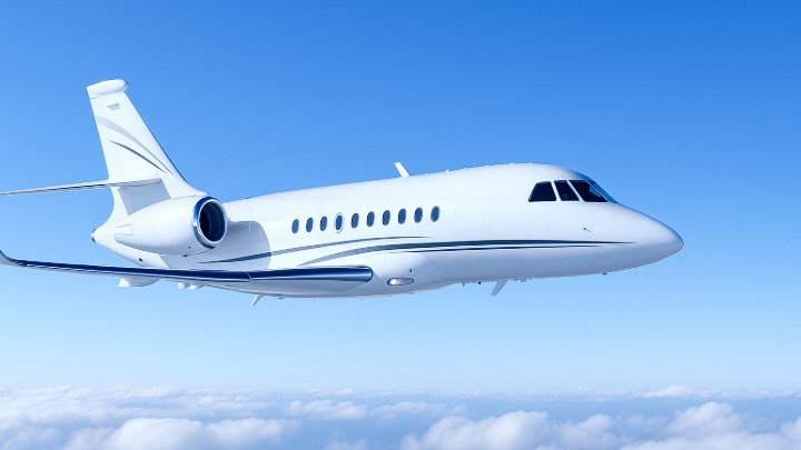 Falcon 2000LX Jet Exterior