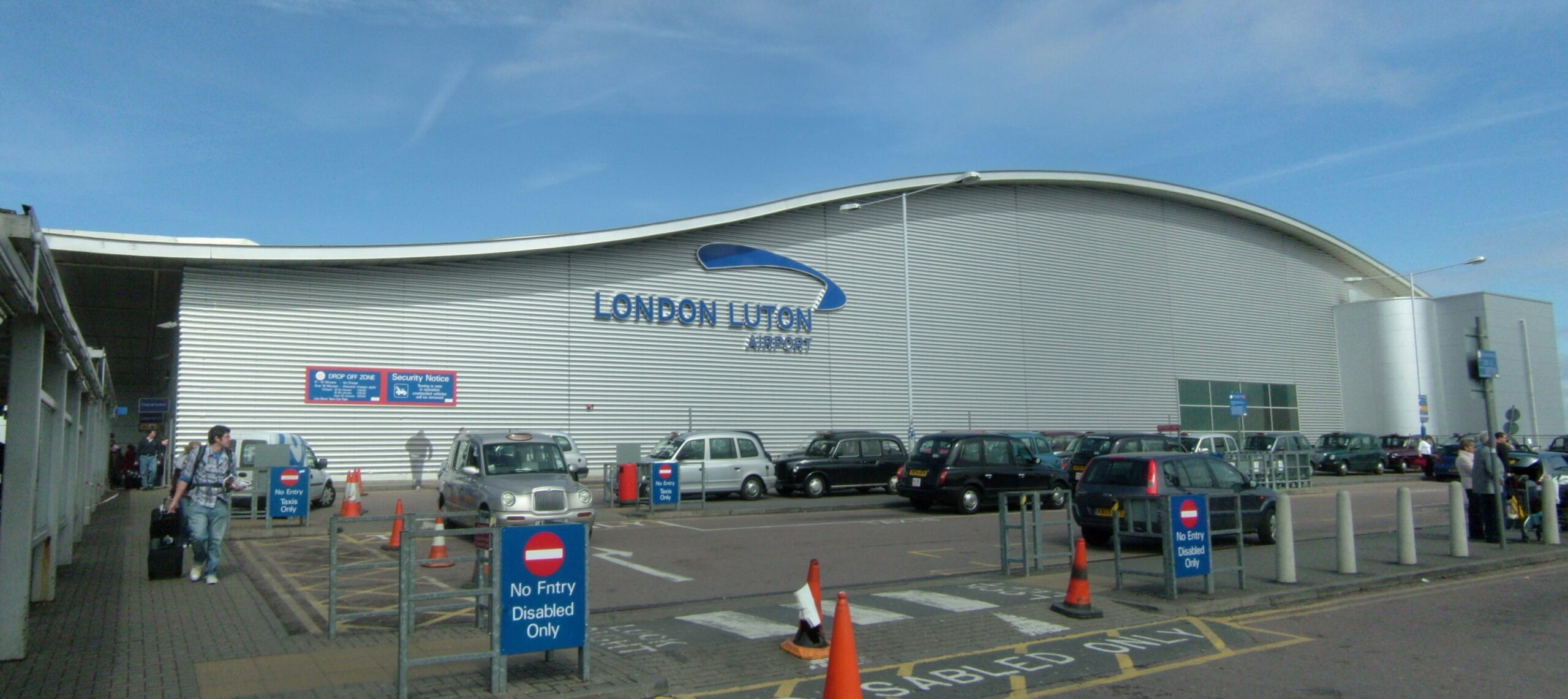 A picture of the London Luton Airport premises.